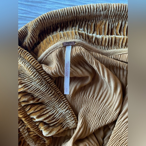 Free People Velvet Oversized Button Up - Picture 4 of 5